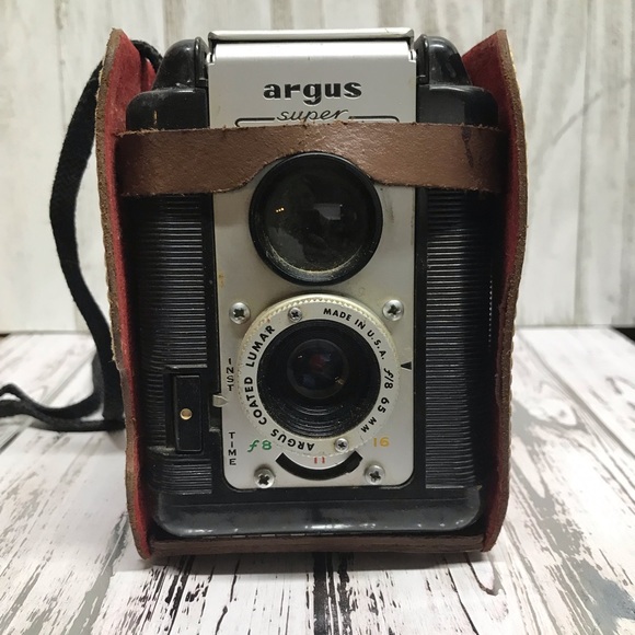 Vintage Argus Super Seventy-Five Camera w/ Leather Case - Picture 2 of 8
